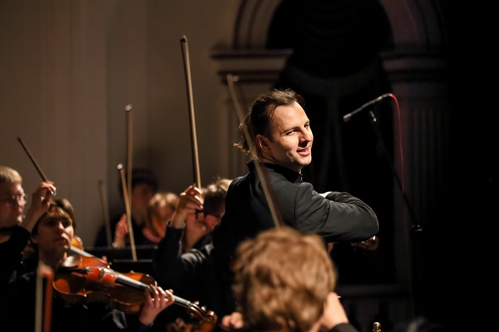 Teodor Currentzis – ph Anton Zavjyalov