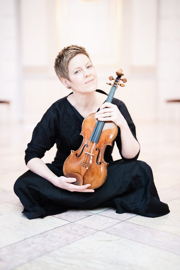 Isabelle Faust13 Borggreve 683x1024